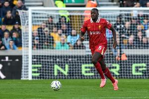 九游官网入口-马卡报：皇马后卫们世俱杯表现糟糕，俱乐部考虑夏窗再买一个中卫