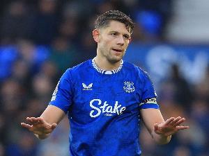 九游官网入口-塔科夫斯基英超生涯领到64黄但从未吃红牌，创联赛历史纪录