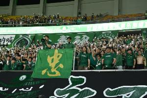 九游官方网站-记者谈浙江现场观众人数创纪录：要珍惜，不要随意伤害联赛