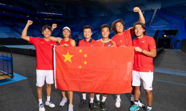 游戏版本-联合杯郑钦文张之臻携手 小组赛挑战德约万卓索娃